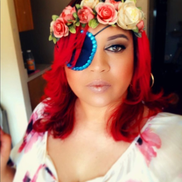 Meet your Posher, Rosie Perez - Picture 2 of 3